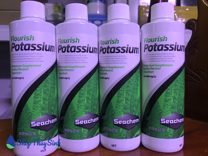 Phân nước thủy sinh Flourish Potassium Seachem